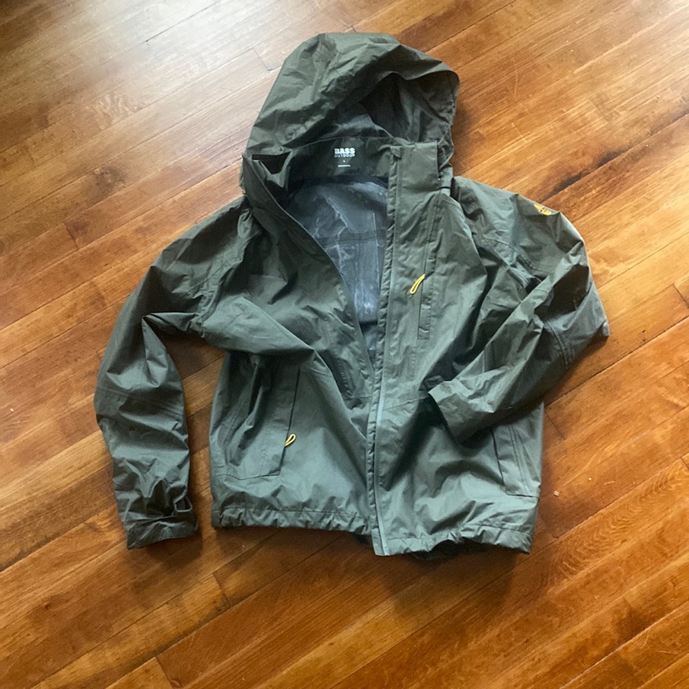 Bass clothing, olive green jacket women’s size lage
